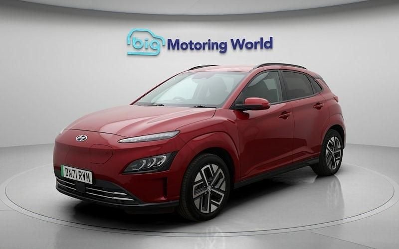 Used Hyundai Kona Premium 150 kW (204 HP) 2022 Red SUV
