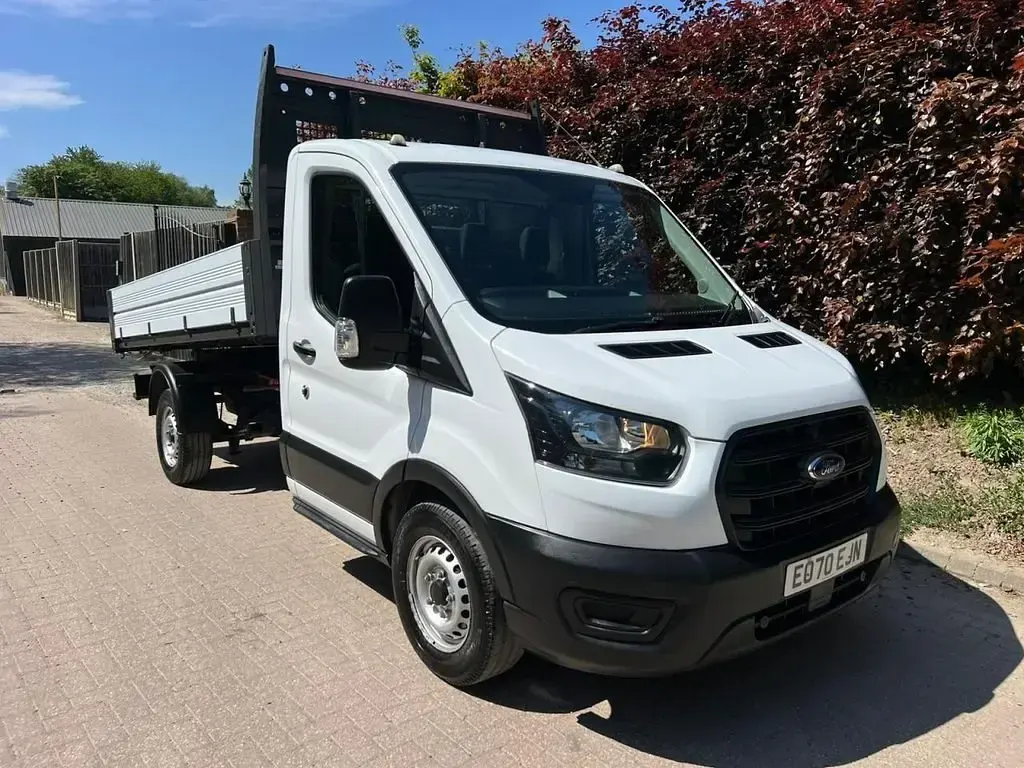 Usado Ford Transit 130 HP (95 kW) 2020 Branco Cabrios