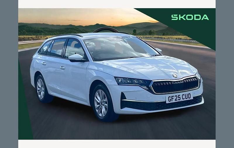 Used Skoda Octavia SE Technology 116 HP (85 kW) 2025 White Estate