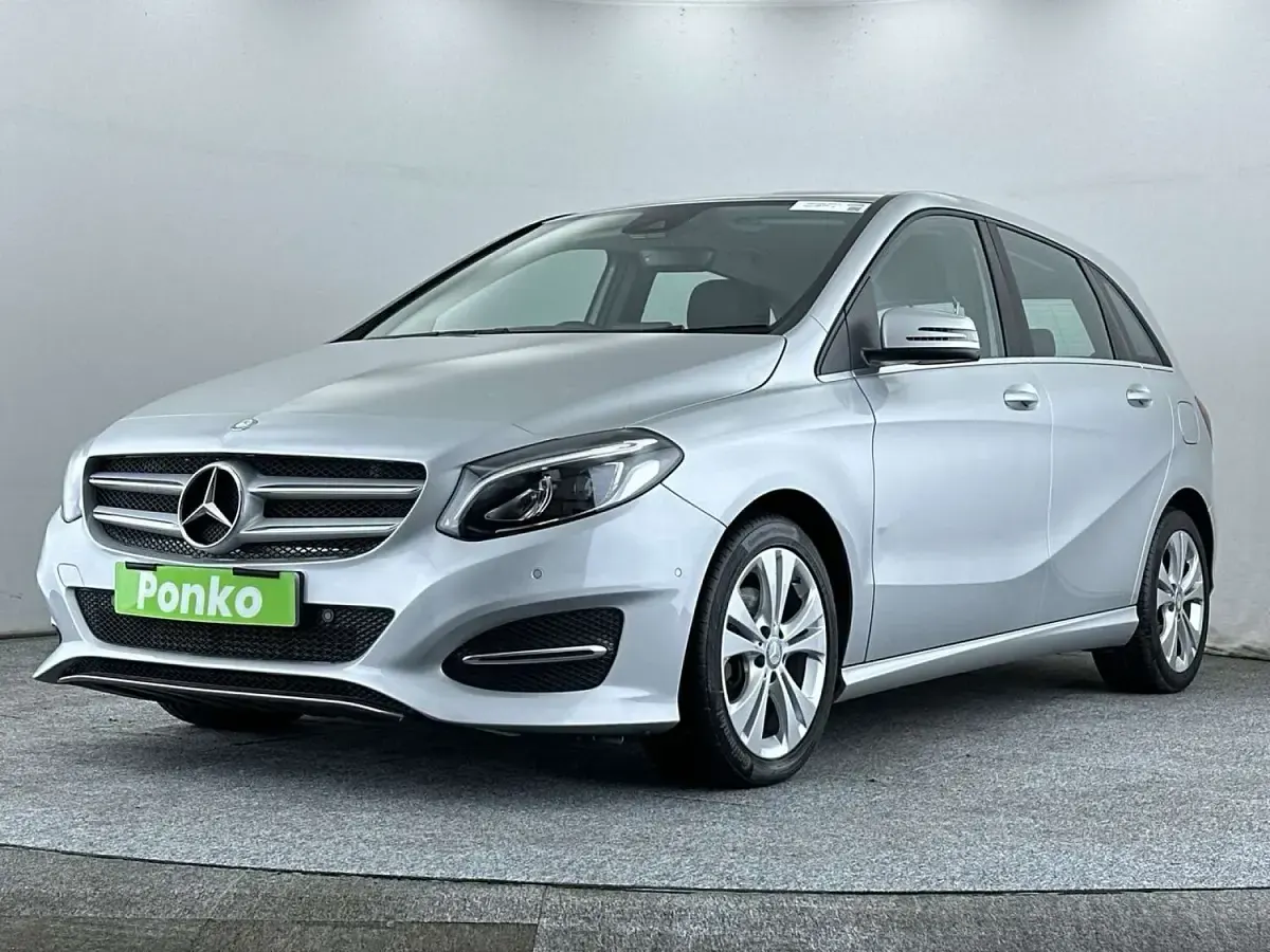 Used Mercedes B200 Premium 156 HP (114 kW) 2017 Silver MPV