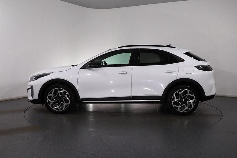 Used Kia XCeed EX 2025 White SUV