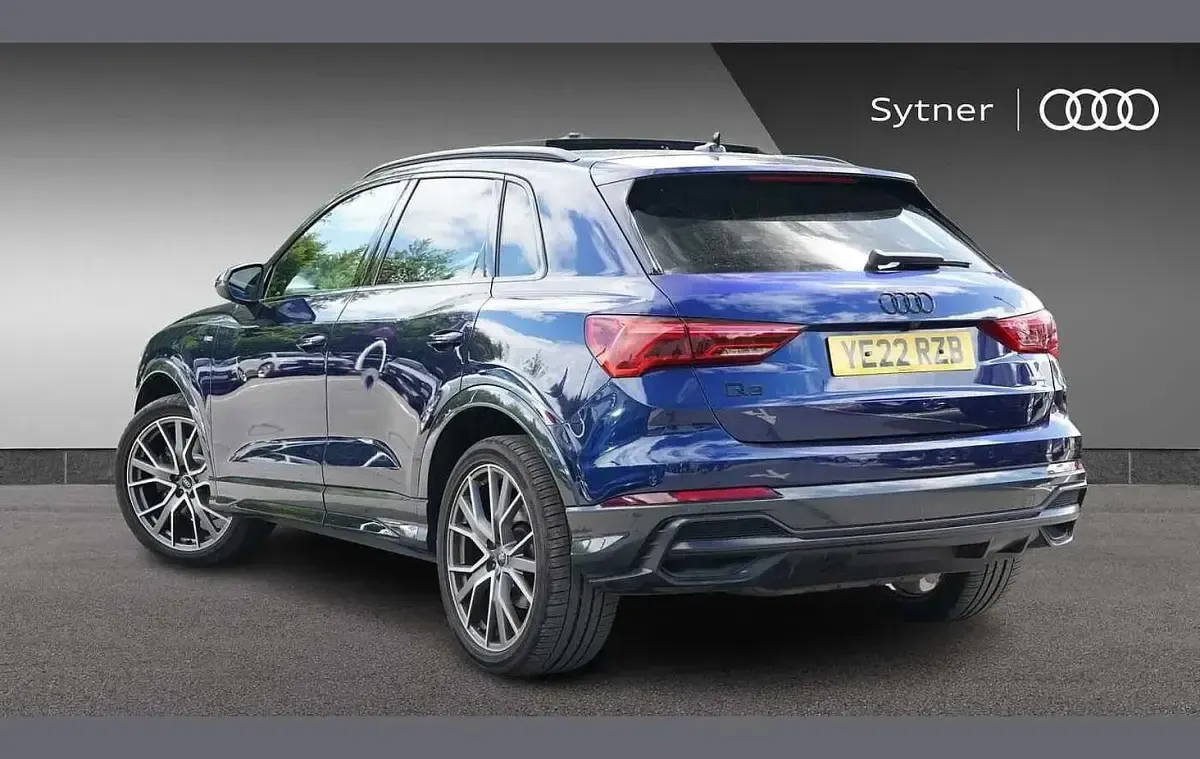 Used Audi Q3 Advanced 187 HP (137 kW) 2022 Blue SUV