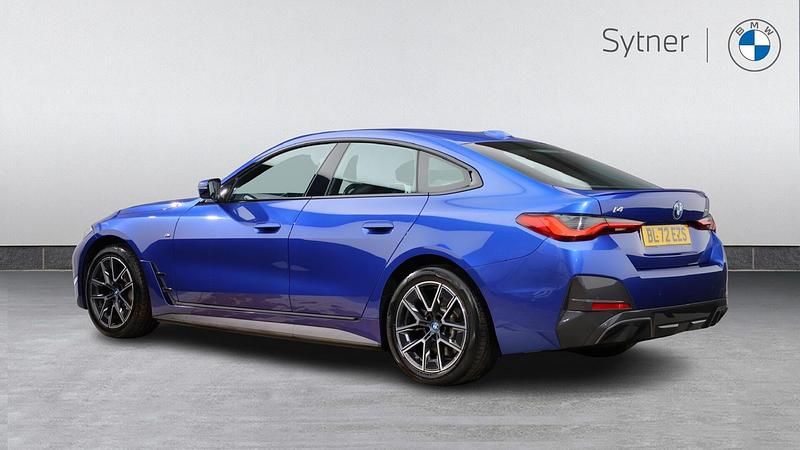 Used BMW i4 M Sport 246 kW (335 HP) 2022 Blue Sedan