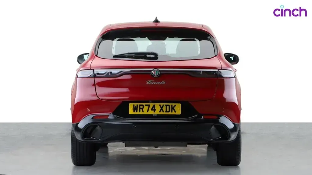 Used Alfa Romeo Tonale Sprint 2024 Red SUV