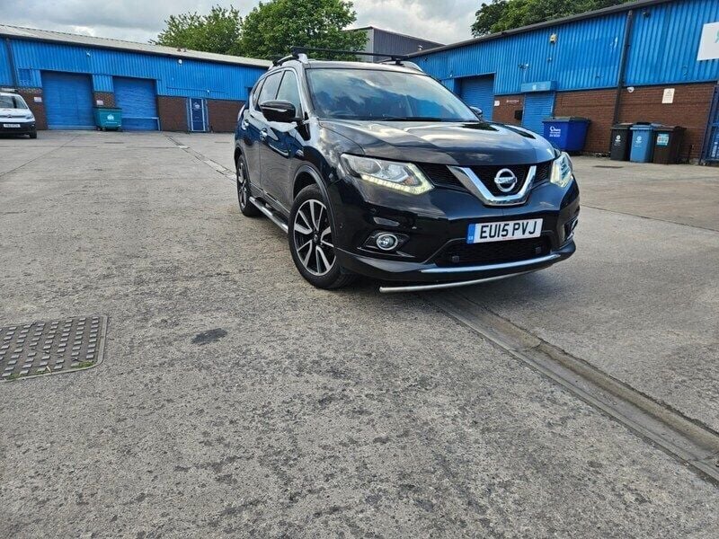 Black Used 2015 Nissan X-Trail Tekna SUV | £7,495 (Super price) - Image 1/4