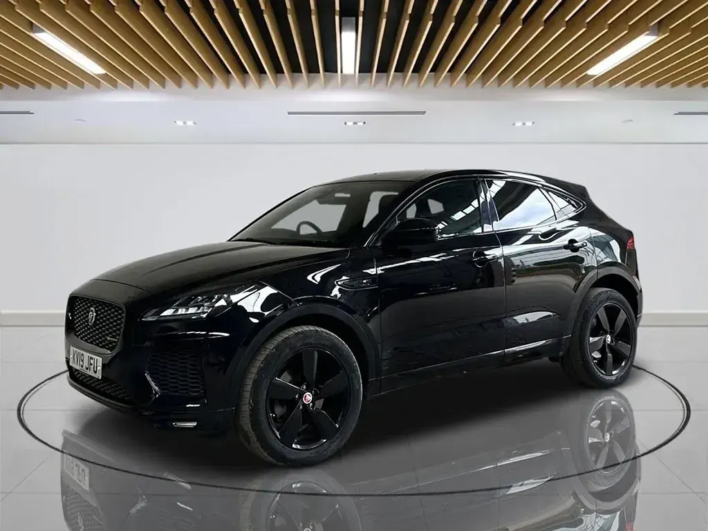Używany Jaguar E-Pace R-Dynamic 180 KM (132 kW) 2019 Czarny SUV