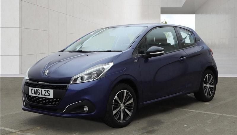 Used Peugeot 208 2016 Blue Hatchback
