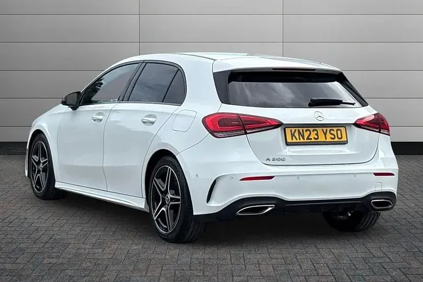 Used Mercedes A200 Executive 163 HP (119 kW) 2023 White Hatchback