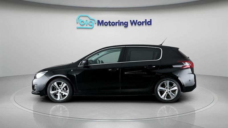 Used Peugeot 308 S 131 HP (96 kW) 2019 Black Hatchback
