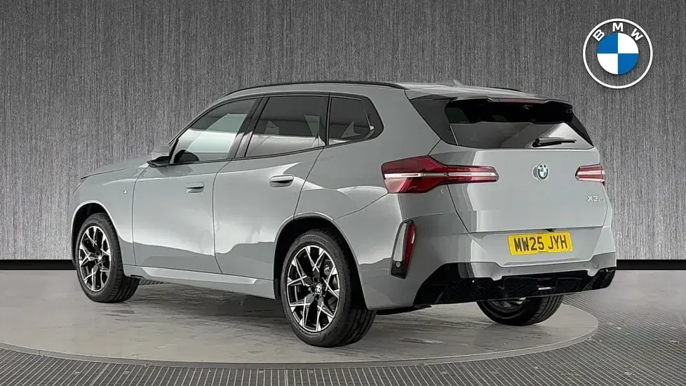Second-hand BMW X3 M Sport 194 CP (142 kW) 2025 Gri SUV