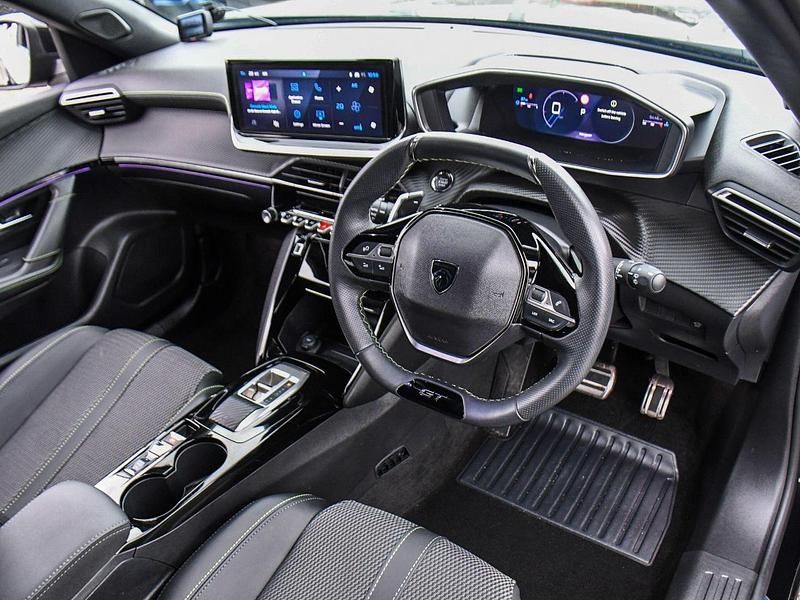 Used Peugeot 2008 GT 134 HP (98 kW) 2025 Black SUV