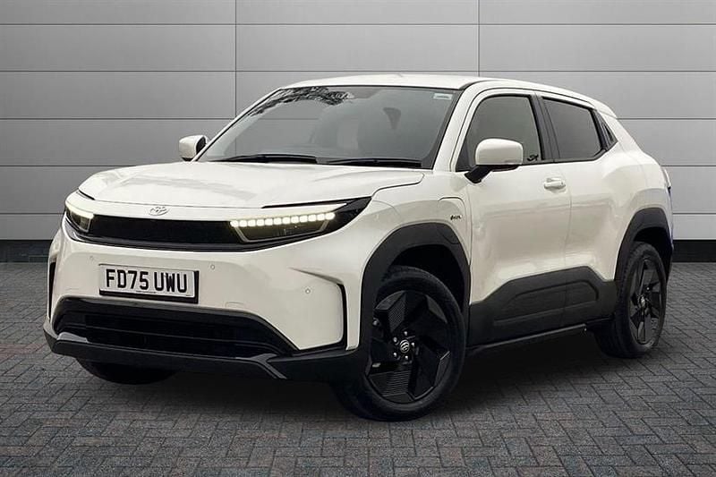 New Toyota Urban Cruiser Design 127 kW (174 HP) 2026 Unknown SUV