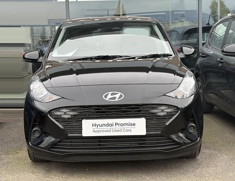 New Hyundai i10 Advanced 63 HP (46 kW) 2025 Phantom black Hatchback
