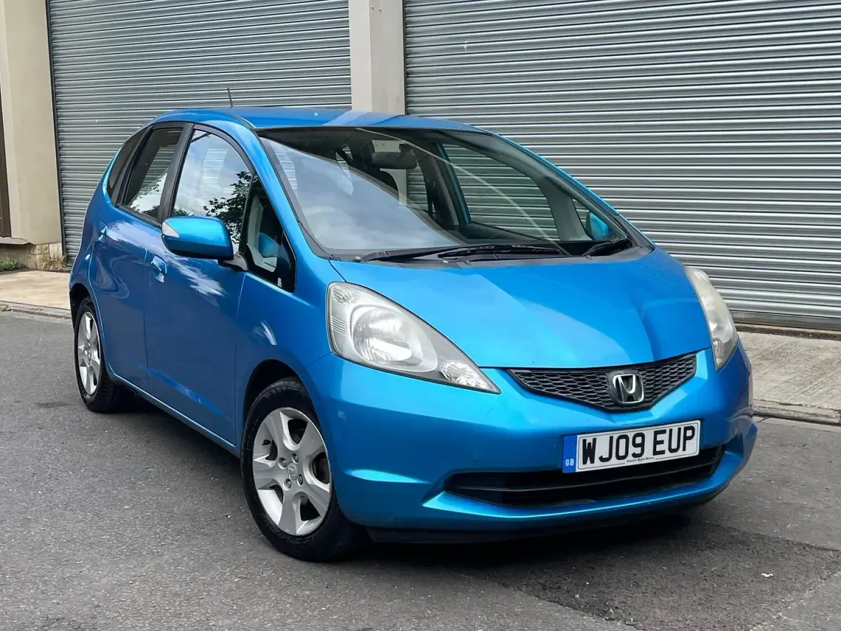 Used Honda Jazz ES 100 HP (73 kW) 2009 Blue Hatchback