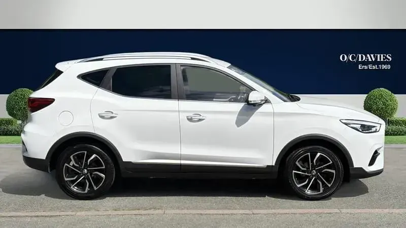 Used MG ZS Exclusive 111 HP (81 kW) 2024 White SUV