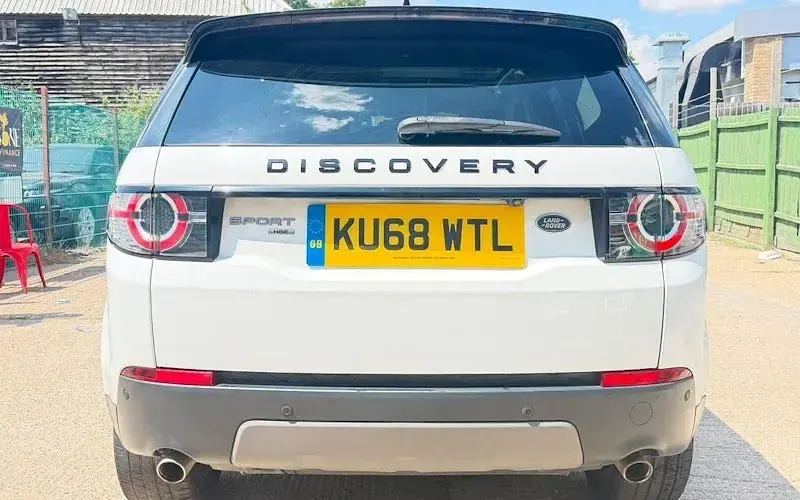 Used Land Rover Discovery Sport HSE 241 HP (177 kW) 2019 SUV
