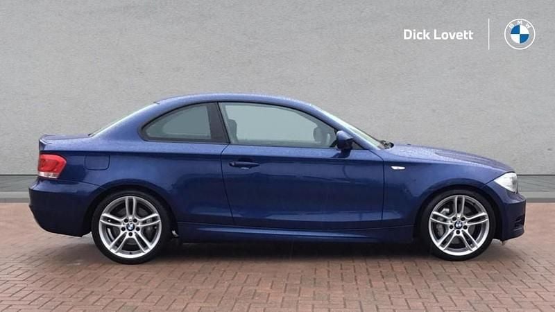 Used BMW 135 M Sport 302 HP (222 kW) 2011 Blue Hatchback