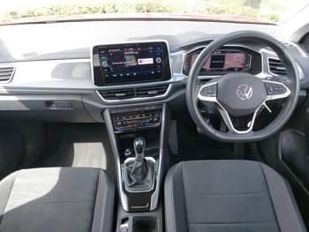 Used VW T-Roc Style 150 HP (110 kW) 2023 Red SUV