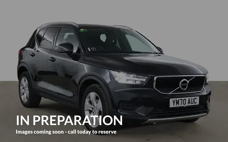 Used Volvo XC40 Momentum 163 HP (119 kW) 2021 SUV