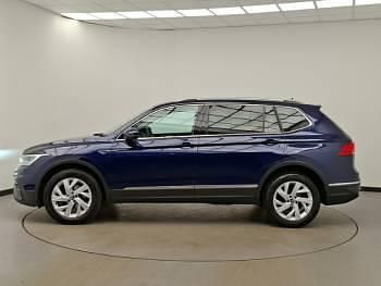 Used VW Tiguan Allspace Life 150 HP (110 kW) 2022 Blue SUV