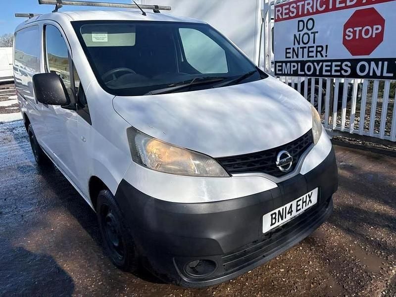 Used Nissan NV200 Acenta 90 HP (66 kW) 2014 White MPV
