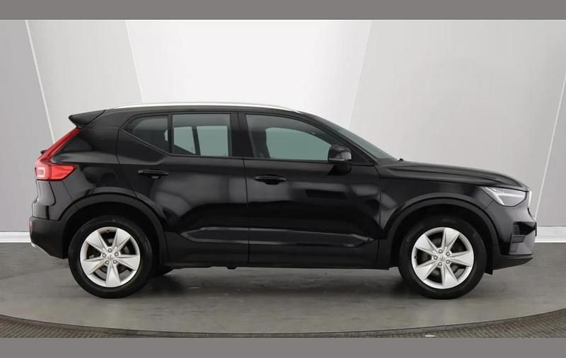 Used Volvo XC40 Core 161 HP (118 kW) 2023 Black SUV