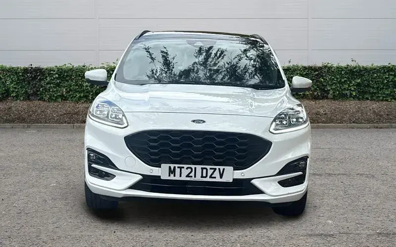 Used Ford Kuga ST-Line X 120 HP (88 kW) 2021 White SUV