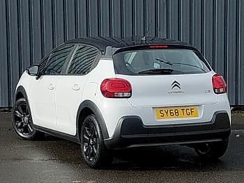 Used Citroën C3 Feel 68 HP (50 kW) 2018 White Hatchback