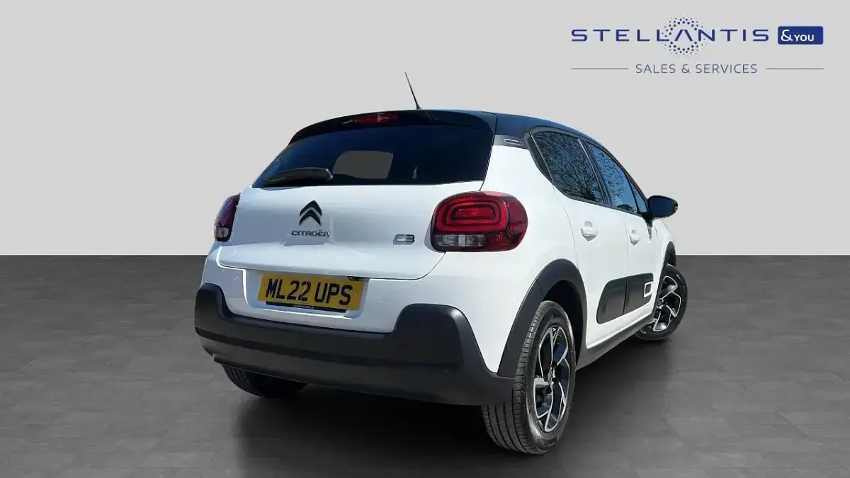 Begagnad Citroën C3 PureTech 82 HK (60 kW) 2022 Vit Halvkombi