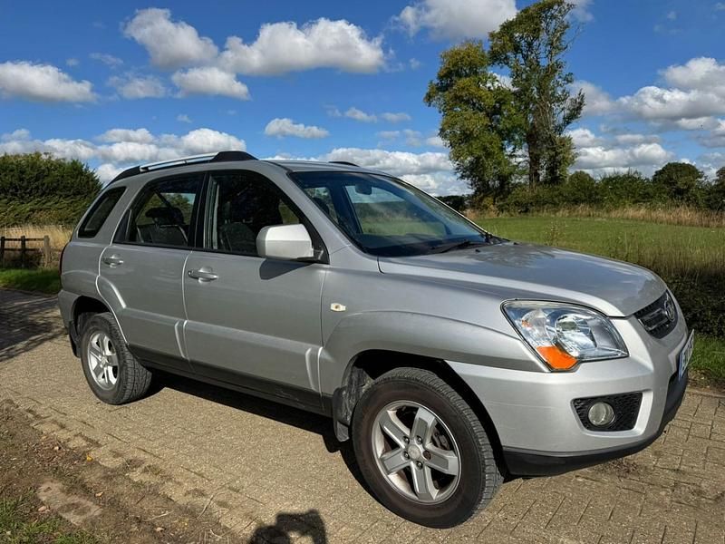 Silver Used 2010 Kia Sportage 2 SUV | £3,495 (Fair price) - Image 1/4