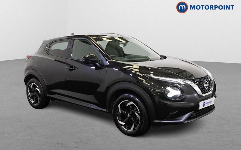 Black Used 2023 Nissan Juke N-Connecta SUV | £15,999 (Fair price) - Image 1/4
