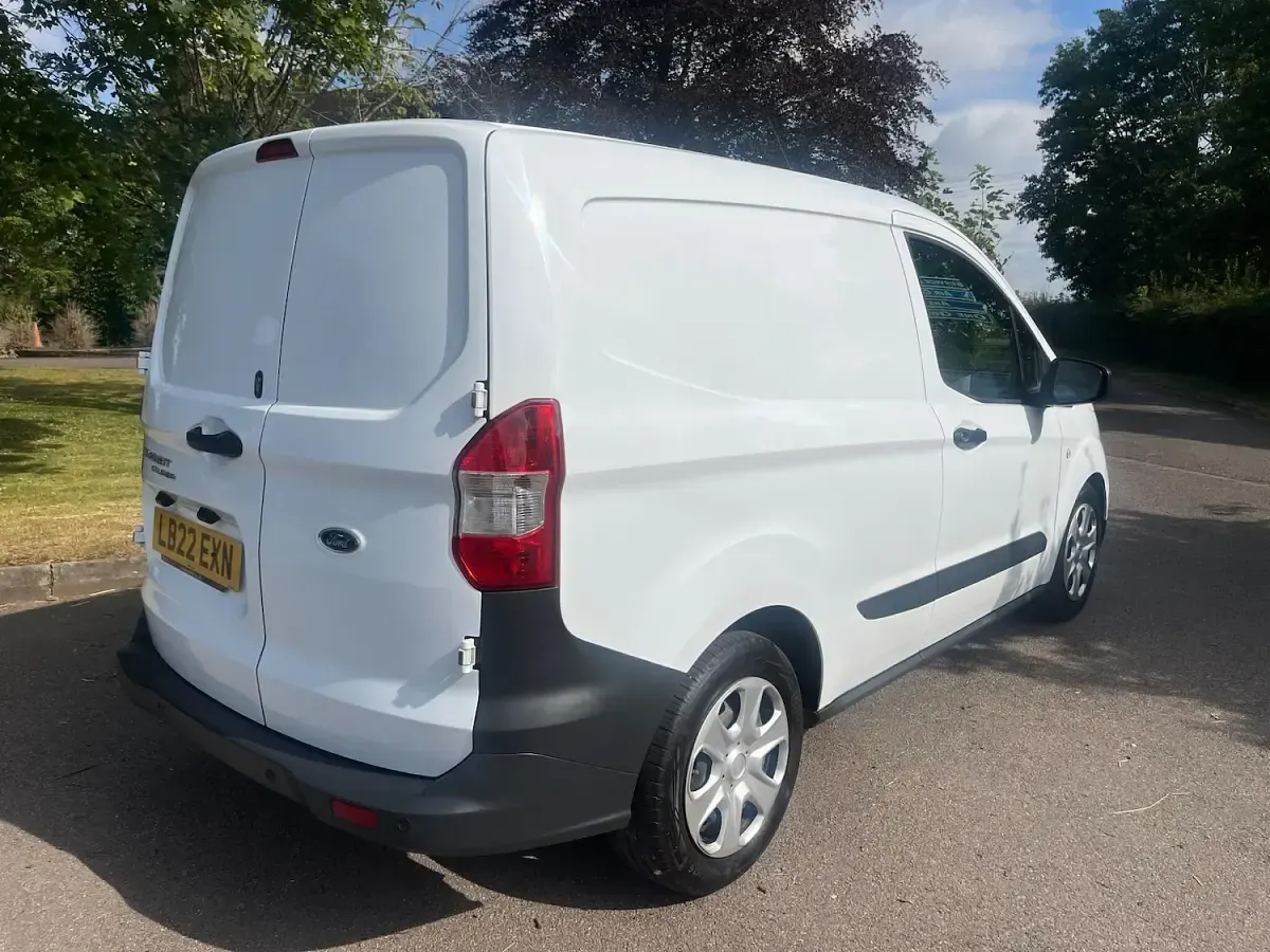 Used Ford Transit Trend 2022 White Van