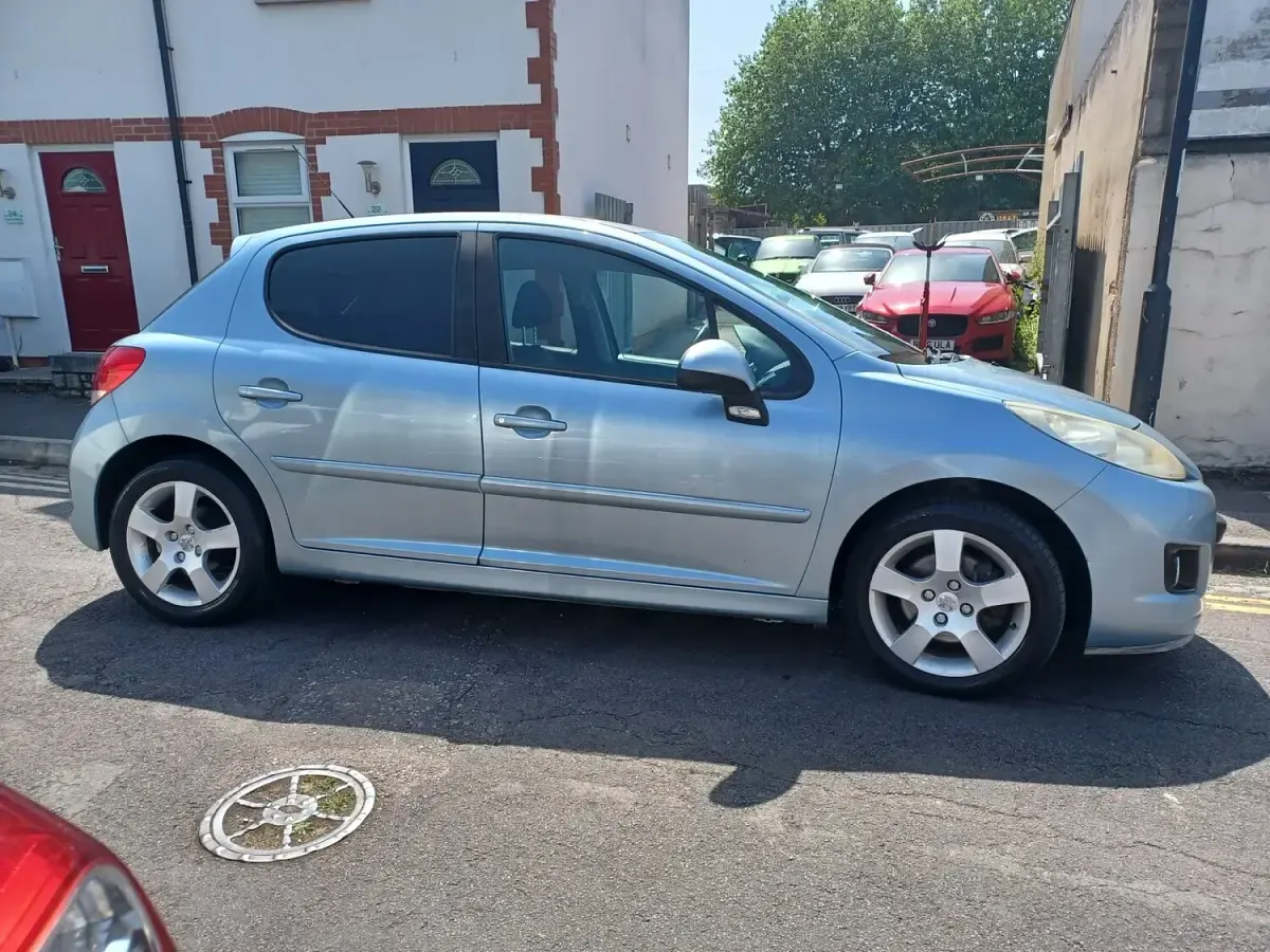 Used Peugeot 207 Sport 120 HP (88 kW) 2010 Blue Hatchback