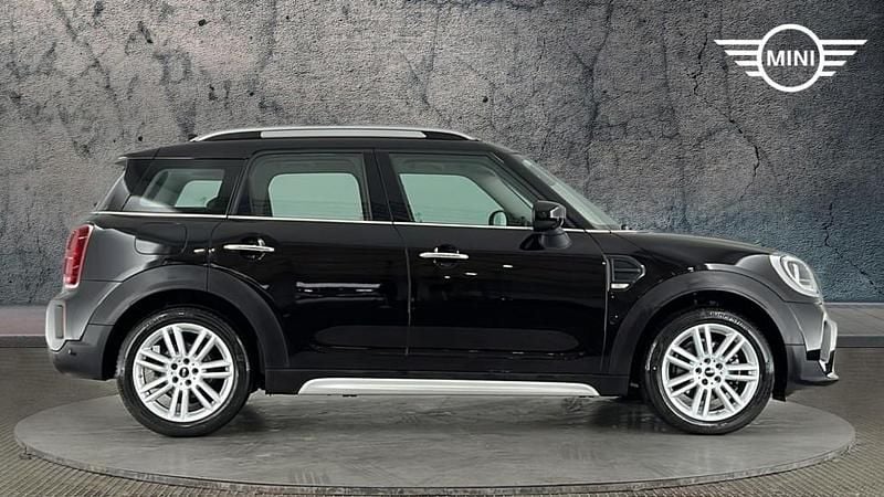 Used Mini Cooper Countryman Exclusive 134 HP (98 kW) 2021 Black SUV