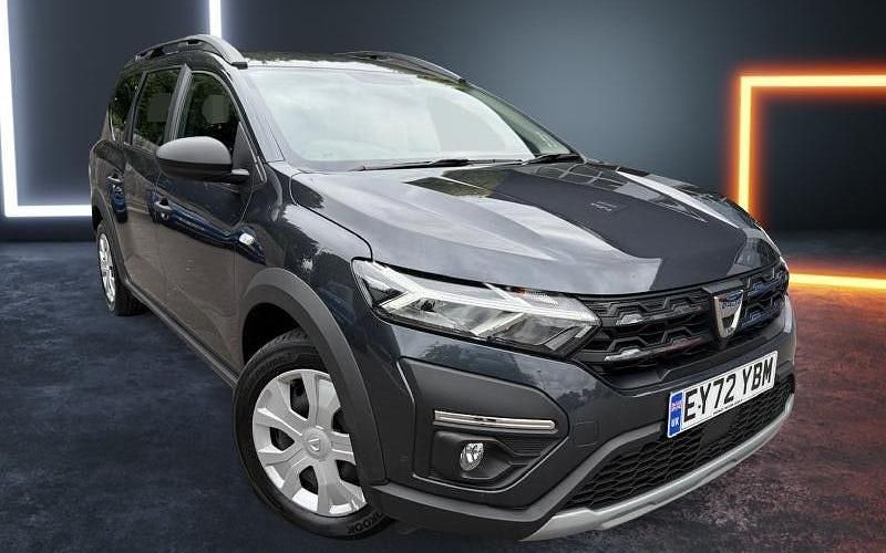 Used 2024 Dacia Jogger Essentiel Estate | £14,900 (Fair price) - Image 1/4