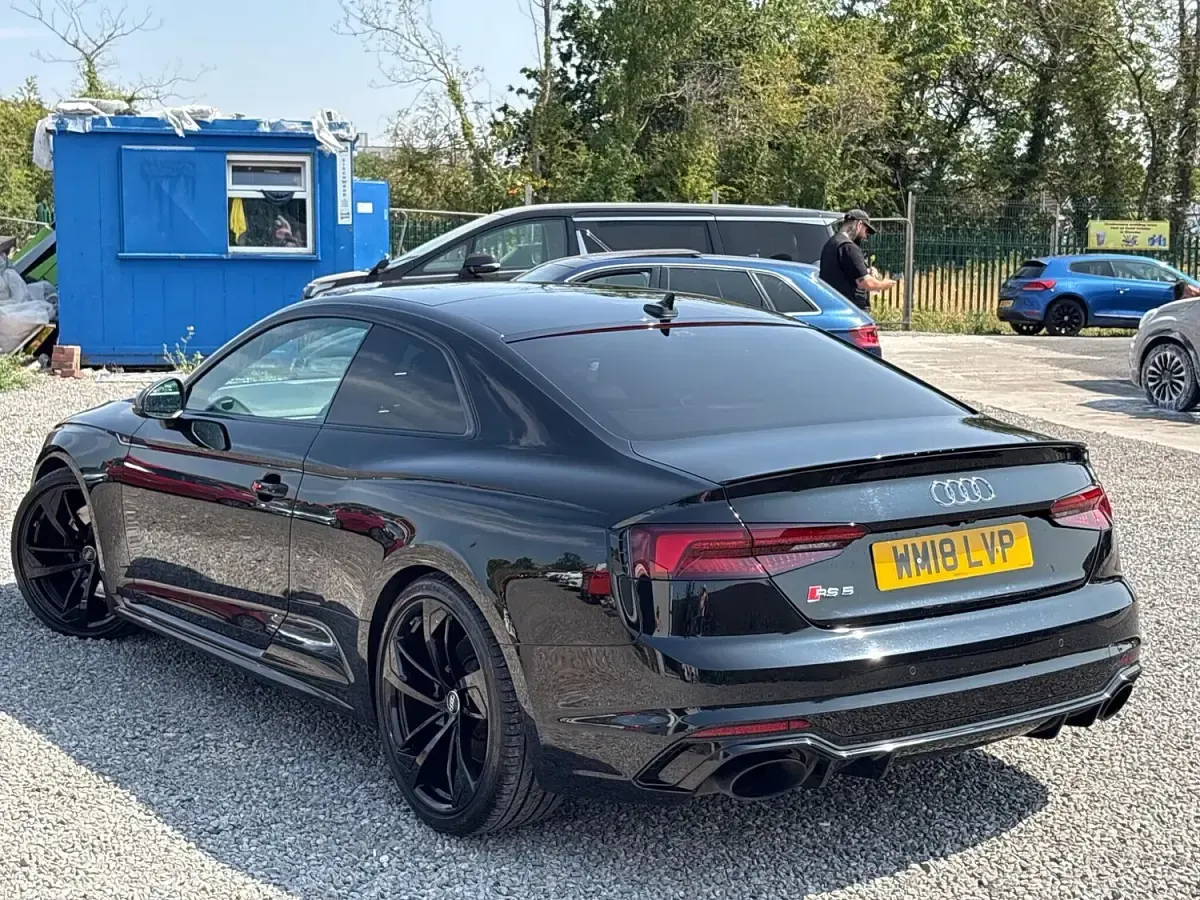 Used Audi RS5 Comfort 450 HP (330 kW) 2018 Black Coupe