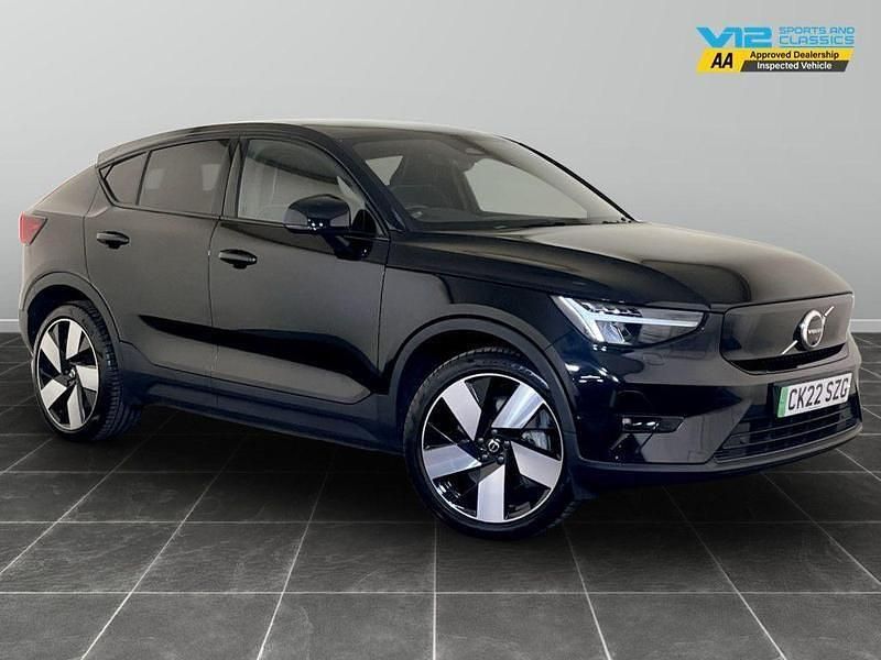 Black Used 2022 Volvo C40 Pro SUV | £24,195 - Image 1/2