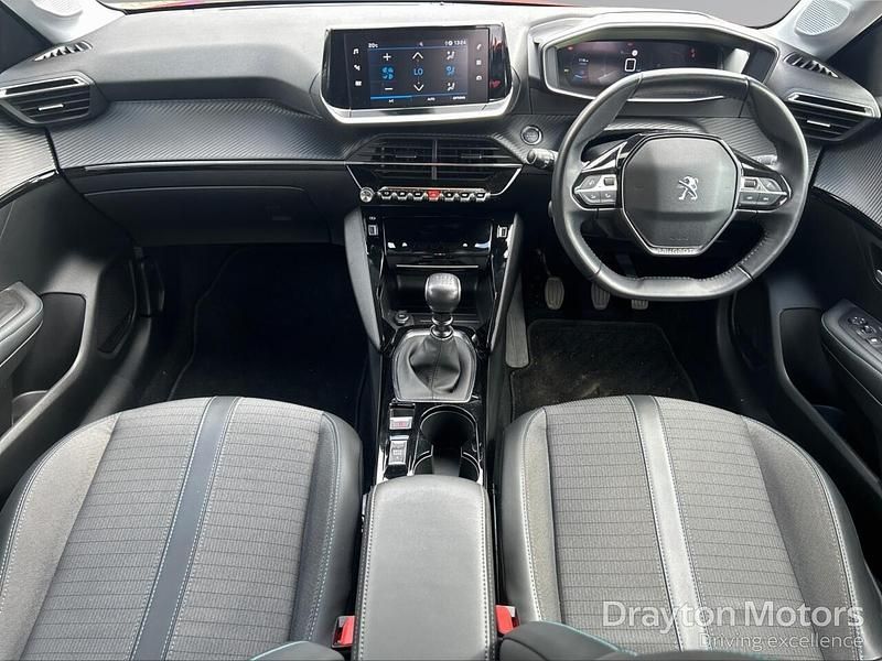 Used Peugeot 208 Allure 100 HP (73 kW) 2020 Red Hatchback