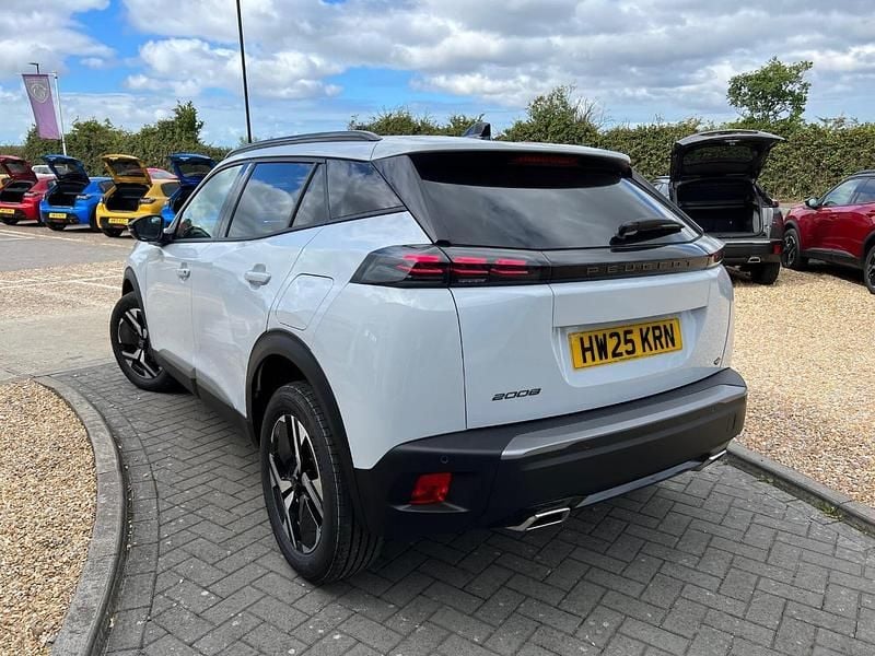 Used Peugeot 2008 Allure 129 HP (94 kW) 2025 White SUV