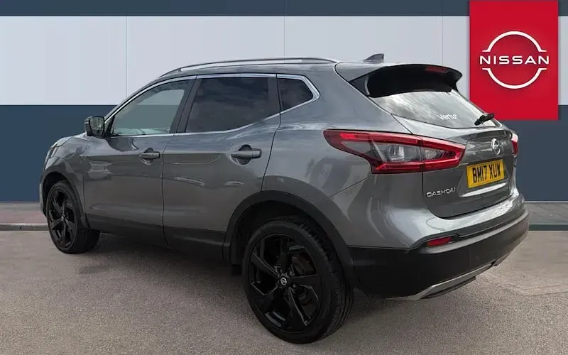 Used Nissan Qashqai Tekna 110 HP (80 kW) 2017 Grey SUV