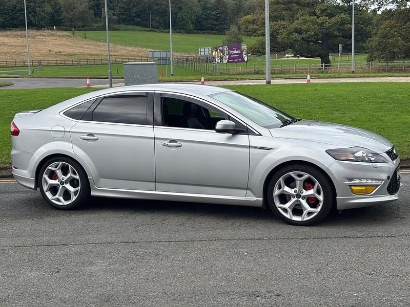 Silver Used 2012 Ford Mondeo Titanium X Hatchback | £6,750 - Image 1/4