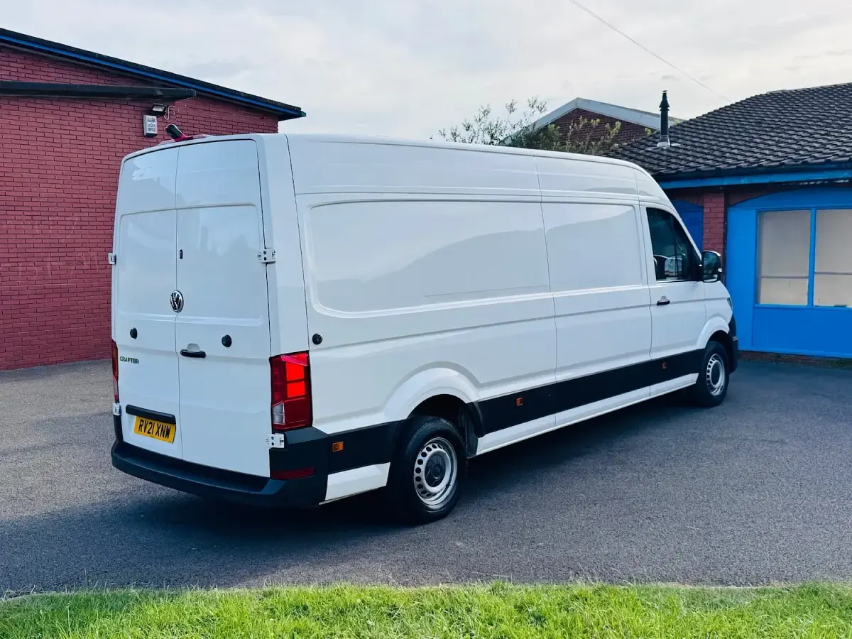 Used VW Crafter Trendline 140 HP (102 kW) 2021 White Van