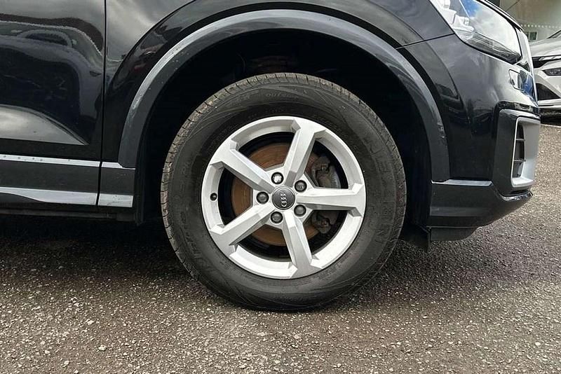 Usado Audi Q2 113 CV (83 kW) 2019 Negro SUV