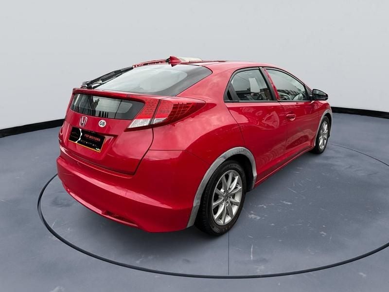 Used Honda Civic SE 2012 Red Hatchback