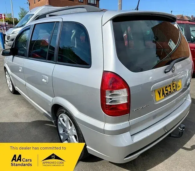 Used Vauxhall Zafira 2003 Silver MPV