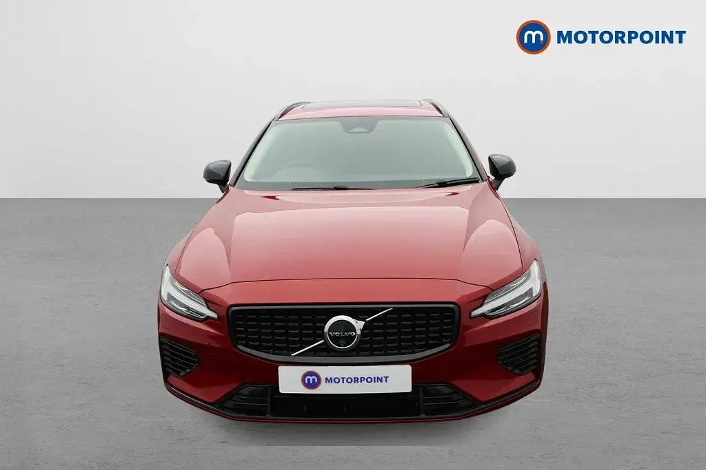 Used Volvo V60 Ultra 455 HP (334 kW) 2025 Red Estate