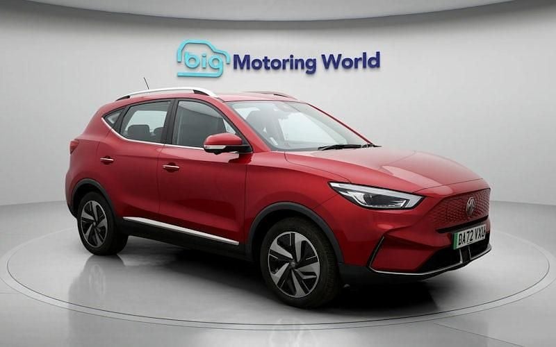 Used MG ZS Trophy 130 kW (177 HP) 2022 Red SUV