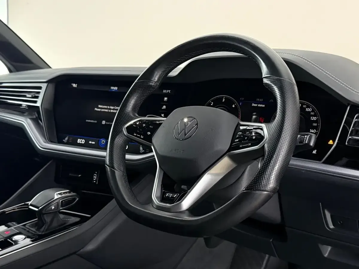Used VW Touareg R-line 2021 Blue SUV