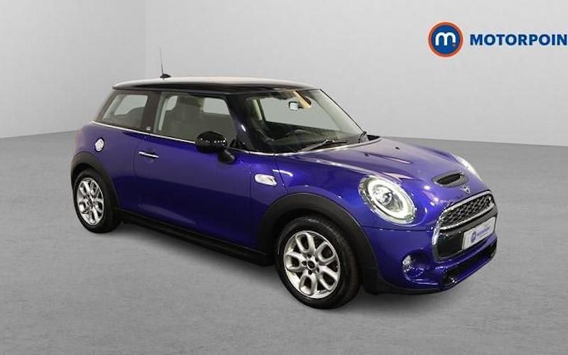 Begagnad Mini Cooper S Classic 192 HK (141 kW) 2019 Blå Halvkombi