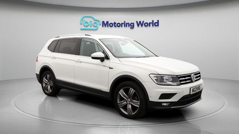 Used 2021 VW Tiguan Allspace Match SUV | £24,900 (Fair price) - Image 1/4